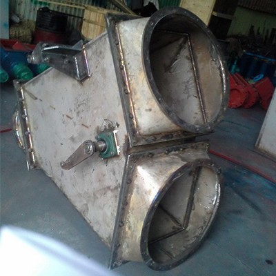 不(bú)鏽鋼闆式(shì)正三通