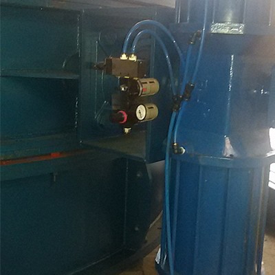 4200閥(fá)氣動頭